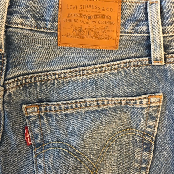 Levi Strauss Medium Blue Denim button up Slit Skirt - Picture 4 of 5